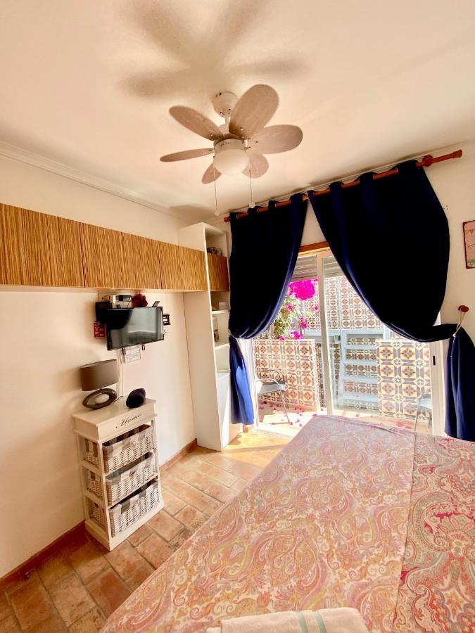 Zenit Budget Basicinn B&B Olhao Ext Prive Bathroom Exterior photo